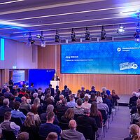 Impressionen von der Ehrung der Deutsche Meisterschaften im Handwerk (DMH)  in njumii – das Veranstaltungszentrum, am 15. Dezember 2025