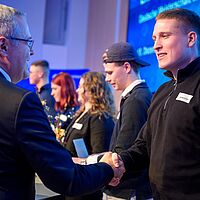 Impressionen von der Ehrung der Deutsche Meisterschaften im Handwerk (DMH)  in njumii – das Veranstaltungszentrum, am 15. Dezember 2025
