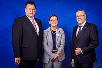 Impressionen vom Sommerfest 2026 der Handwerkskammer Dresden auf dem Gelände des njumii-Bildungszentrums