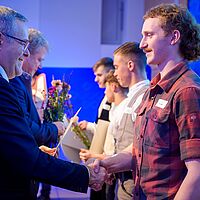 Impressionen von der Ehrung der Deutsche Meisterschaften im Handwerk (DMH)  in njumii – das Veranstaltungszentrum, am 15. Dezember 2025