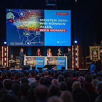 Impressionen von der Festveranstaltung der Meisterfeier 2025 der Handwerkskammer Dresden