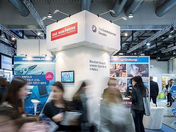 Blick auf den Messestand der Handwerkskammer Dresden.