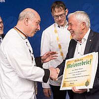 Übergabe Goldene Meisterbriefe 2026 Impressionen aus der Festveranstaltung zur „Übergabe Goldene Meisterbriefe 2026“ der Handwerkskammer Dresden, fotografiert am 21. April 2026 im Bellevue Hotel Dresden.
