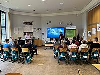 Impressionen von der Veranstaltung \"Wer repariert eigentlich unsere Welt\" vom 12. März 2026
