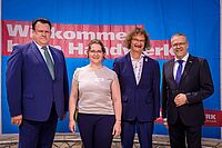 Impressionen vom Sommerfest 2025 der Handwerkskammer Dresden auf dem Gelände des njumii-Bildungszentrums