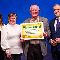 Impressionen aus der Festveranstaltung zur „Übergabe Goldene Meisterbriefe 2024“ der Handwerkskammer Dresden, fotografiert am 25. März 2023 im Bilderberg Bellevue Hotel Dresden.