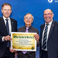 Impressionen aus der Festveranstaltung zur „Übergabe Goldene Meisterbriefe 2024“ der Handwerkskammer Dresden, fotografiert am 25. März 2023 im Bilderberg Bellevue Hotel Dresden.