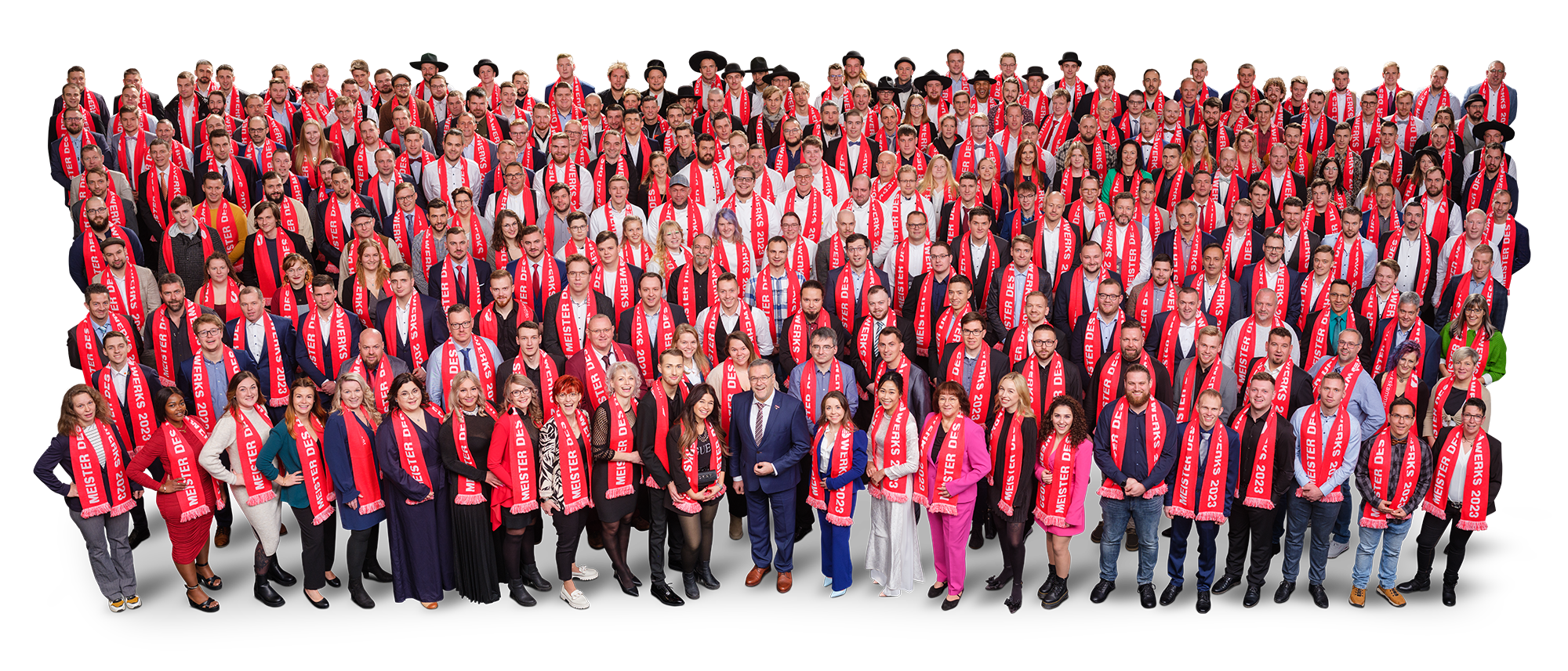 Gruppenfoto aller 343 geladenen Meister mit dem Präsidenten der Handwerkskammer Dresden auf der Meisterfeier 2023 der Handwerkskammer Dresden
