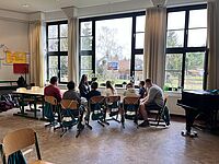 Impressionen von der Veranstaltung \"Wer repariert eigentlich unsere Welt\" vom 12. März 2026