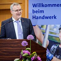 Übergabe Goldene Meisterbriefe 2026 Impressionen aus der Festveranstaltung zur „Übergabe Goldene Meisterbriefe 2026“ der Handwerkskammer Dresden, fotografiert am 21. April 2026 im Bellevue Hotel Dresden.
