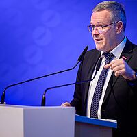 Impressionen von der Ehrung der Deutsche Meisterschaften im Handwerk (DMH)  in njumii – das Veranstaltungszentrum, am 15. Dezember 2025