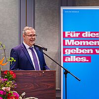 Impressionen aus der Festveranstaltung zur „Übergabe Goldene Meisterbriefe 2024“ der Handwerkskammer Dresden, fotografiert am 25. März 2023 im Bilderberg Bellevue Hotel Dresden.