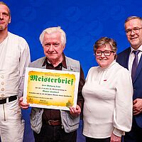 Impressionen aus der Festveranstaltung zur „Übergabe Goldene Meisterbriefe 2024“ der Handwerkskammer Dresden, fotografiert am 25. März 2023 im Bilderberg Bellevue Hotel Dresden.