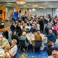 Impressionen aus der Festveranstaltung zur „Übergabe Goldene Meisterbriefe 2024“ der Handwerkskammer Dresden, fotografiert am 25. März 2023 im Bilderberg Bellevue Hotel Dresden.