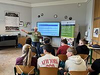 Impressionen von der Veranstaltung \"Wer repariert eigentlich unsere Welt\" vom 12. März 2026