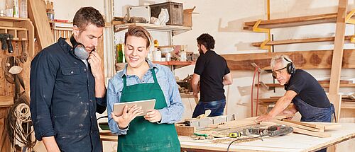 In der Werkstatt - Zum Beitrag