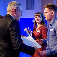 Impressionen von der Ehrung der Deutsche Meisterschaften im Handwerk (DMH)  in njumii – das Veranstaltungszentrum, am 15. Dezember 2025