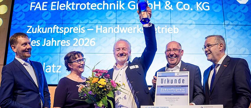 FAE Elektrotechnik aus Heidenau gewinnt den „Zukunftspreis – Handwerksbetrieb des Jahres 2026“ Impressionen vom Sommerfest 2026 der Handwerkskammer Dresden auf dem Gelände des njumii-Bildungszentrums