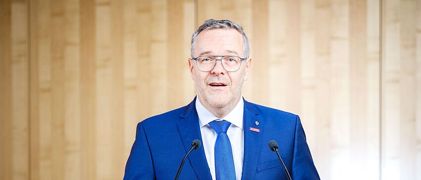 Dachdeckermeister Jörg Dittrich, Präsident der Handwerkskammer Dresden - Zum Beitrag