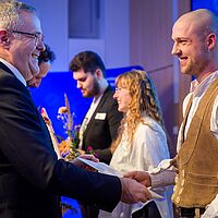 Impressionen von der Ehrung der Deutsche Meisterschaften im Handwerk (DMH)  in njumii – das Veranstaltungszentrum, am 15. Dezember 2025