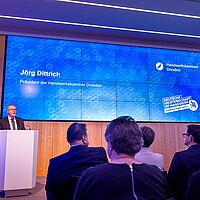Impressionen von der Ehrung der Deutsche Meisterschaften im Handwerk (DMH)  in njumii – das Veranstaltungszentrum, am 15. Dezember 2025