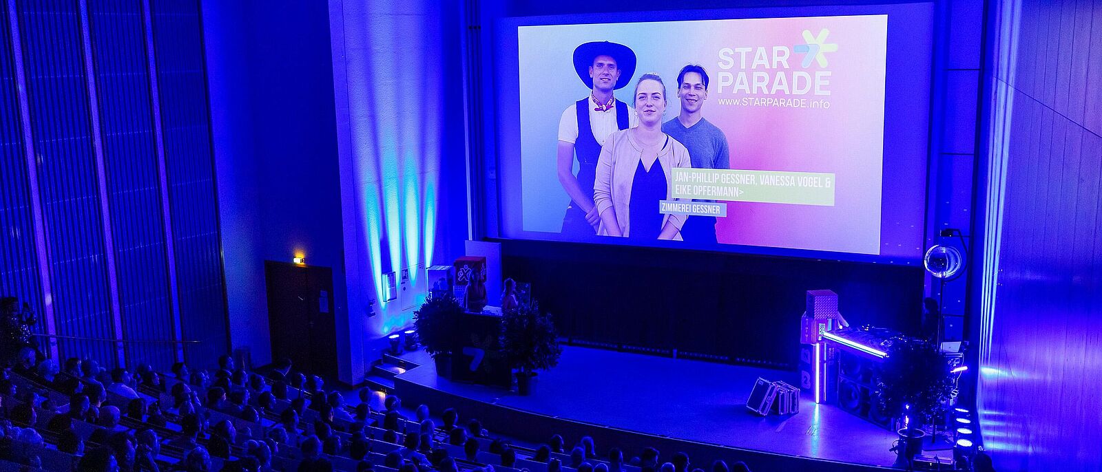 Impressionen der STAR*PARADE  2025 vom 5. November 2025