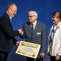 20-ba260421 Goldener-Meisterbrief twk DSC 6906 Impressionen aus der Festveranstaltung zur „Übergabe Goldene Meisterbriefe 2026“ der Handwerkskammer Dresden, fotografiert am 21. April 2026 im Bellevue Hotel Dresden.