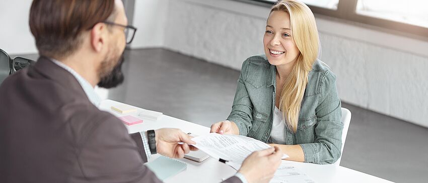 Mindestausbildungsvergütung für einen Auszubildenden im Handwerk - Zum Beitrag