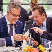 Impressionen aus der Festveranstaltung zur „Übergabe Goldene Meisterbriefe 2024“ der Handwerkskammer Dresden, fotografiert am 25. März 2023 im Bilderberg Bellevue Hotel Dresden.