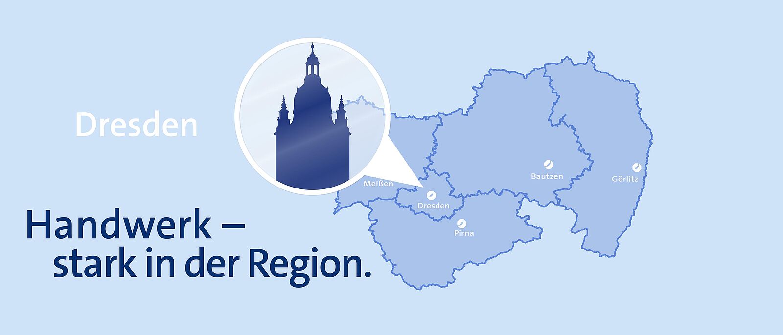 Hellblauer Hintergrund mit einer Karte der Landesdirektion Dresden, darauf ein runder weißer Marker mit der Sehenswürdigkeit von Dresden als dunkelblau hinterlegter Silhouette, daran ein weißer Pfeil der auf Dresden zeigt.